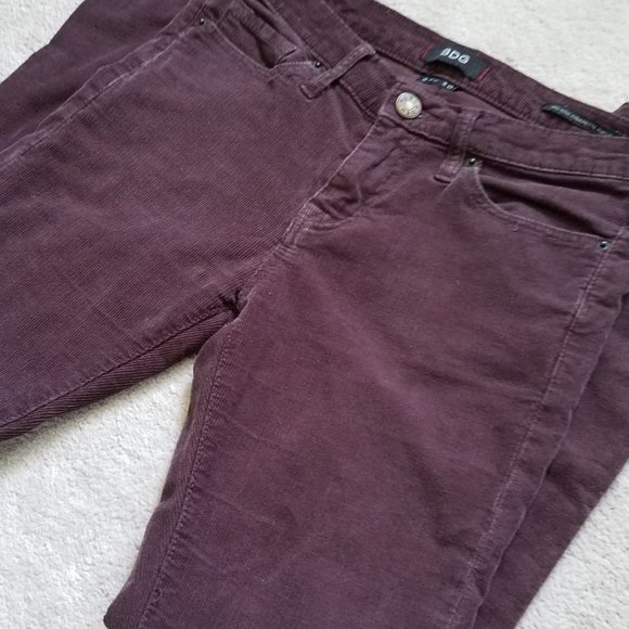 BDG Mid-Rise Cigarette Ankle Corduroy Pants,  27 W x 30 L - Picture 3 of 9